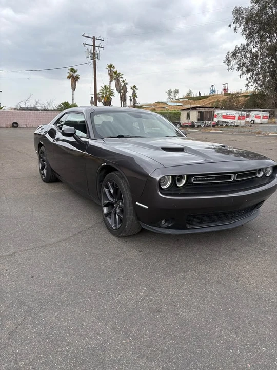 2018 Dodge Challenger 3rd Gen - Image 2 of 5