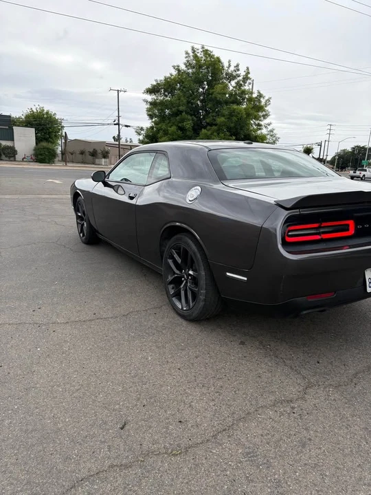 2018 Dodge Challenger 3rd Gen - Image 4 of 5