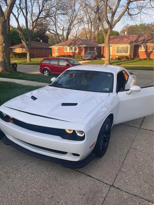 2018 Dodge Challenger 3rd Gen - Image 2 of 7