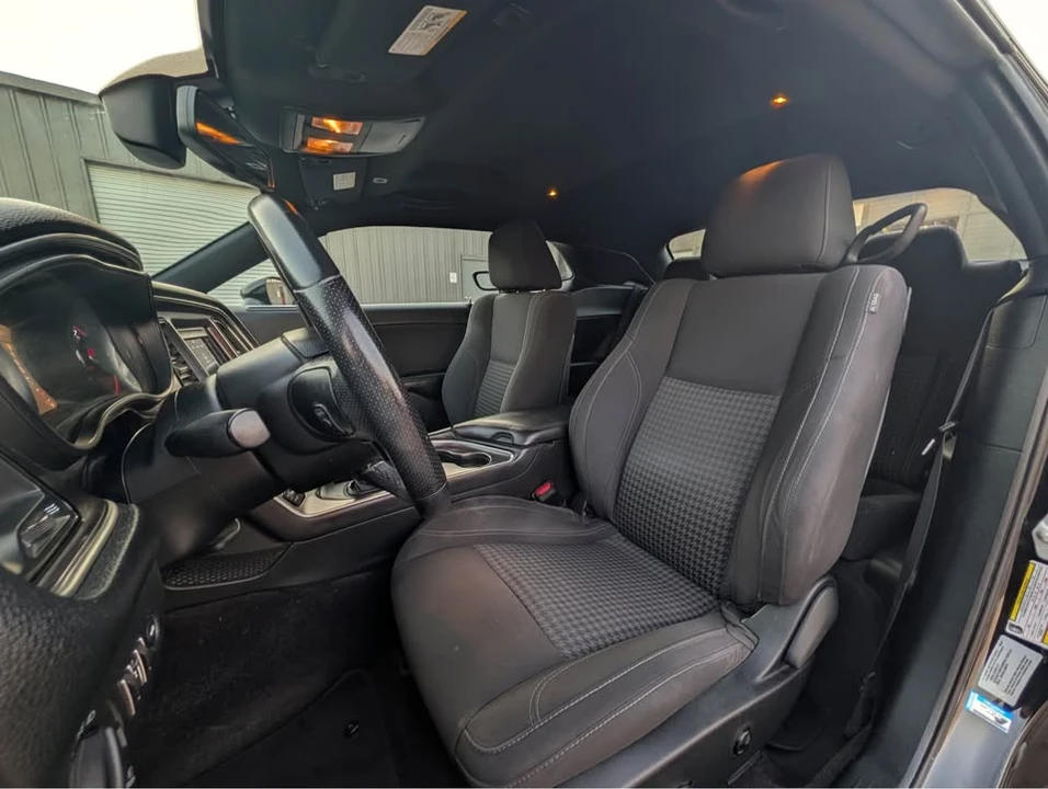 2018 Dodge Challenger 3rd Gen - Image 14 of 19