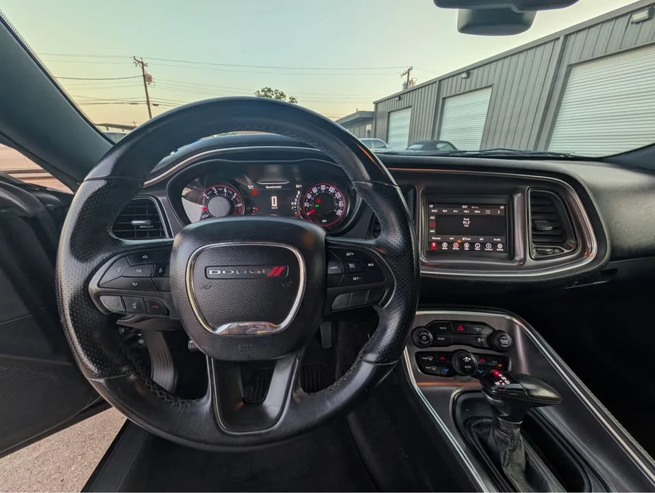 2018 Dodge Challenger 3rd Gen - Image 13 of 19