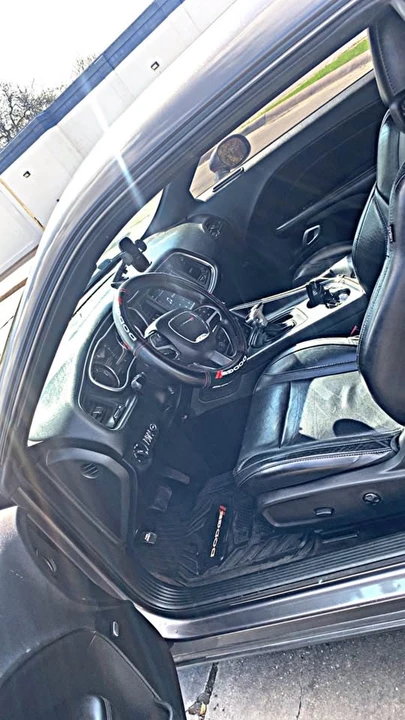 2018 Dodge Challenger 3rd Gen - Image 2 of 5