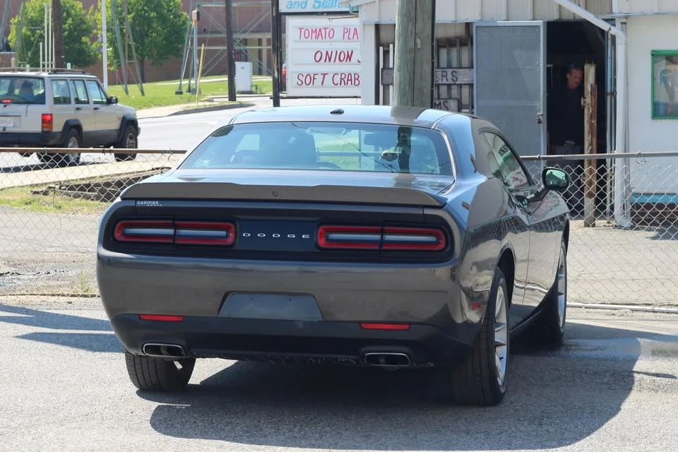 2018 Dodge Challenger 3rd Gen - Image 11 of 19