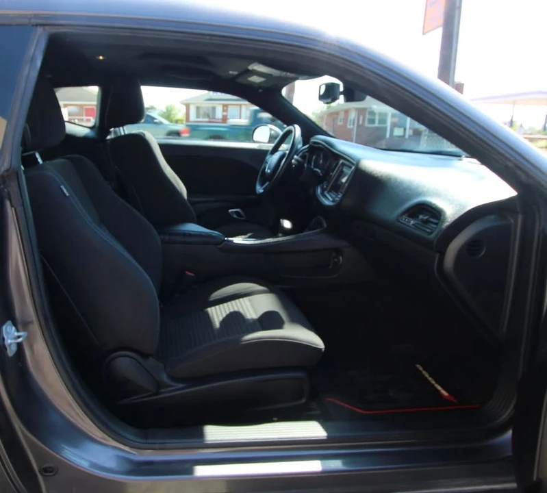 2018 Dodge Challenger 3rd Gen - Image 14 of 19