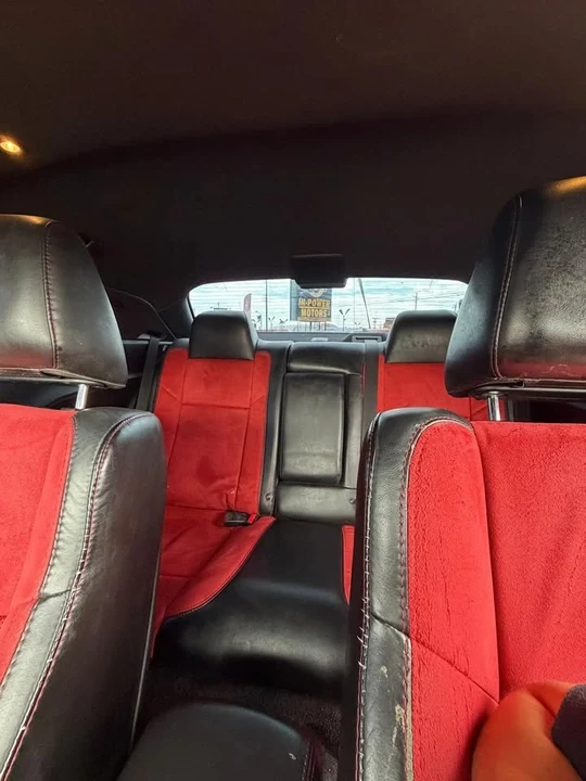 2018 Dodge Challenger 3rd Gen - Image 10 of 11