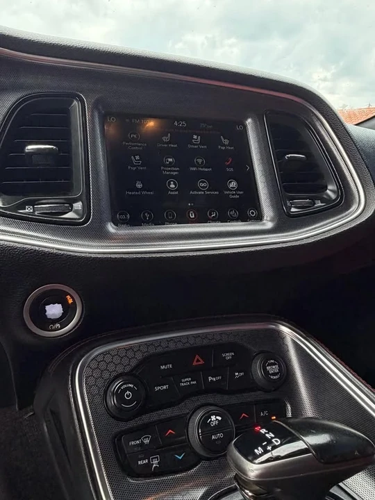 2018 Dodge Challenger 3rd Gen - Image 7 of 11