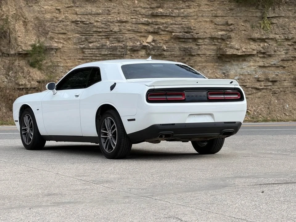2018 Dodge Challenger 3rd Gen - Image 4 of 15