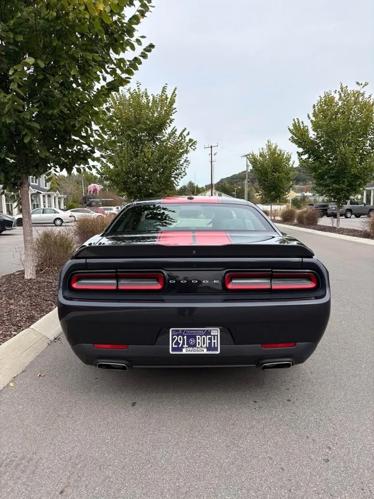 2018 Dodge Challenger 3rd Gen - Image 2 of 4