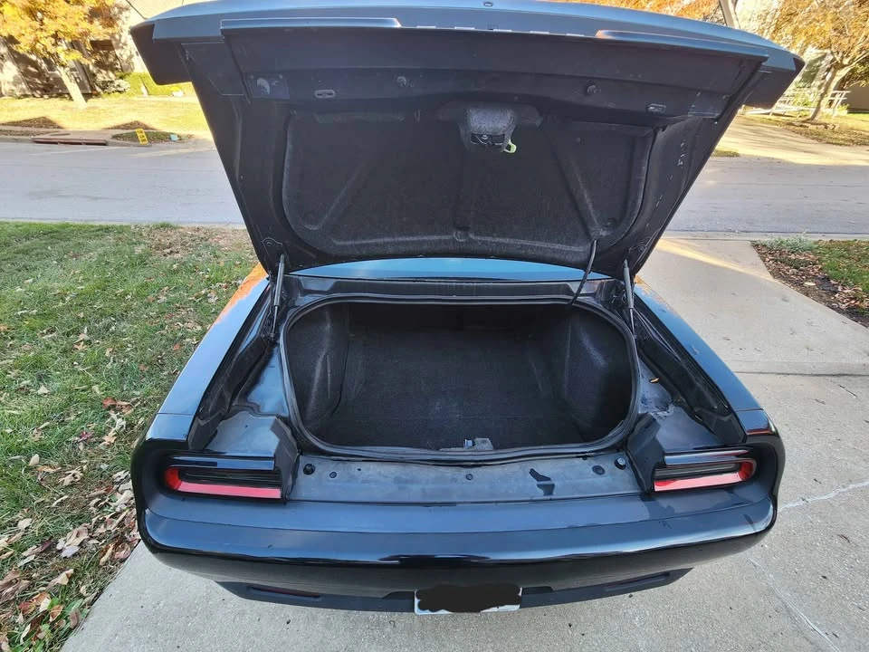 2018 Dodge Challenger 3rd Gen - Image 12 of 13