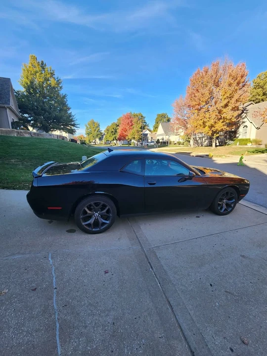 2018 Dodge Challenger 3rd Gen - Image 2 of 13