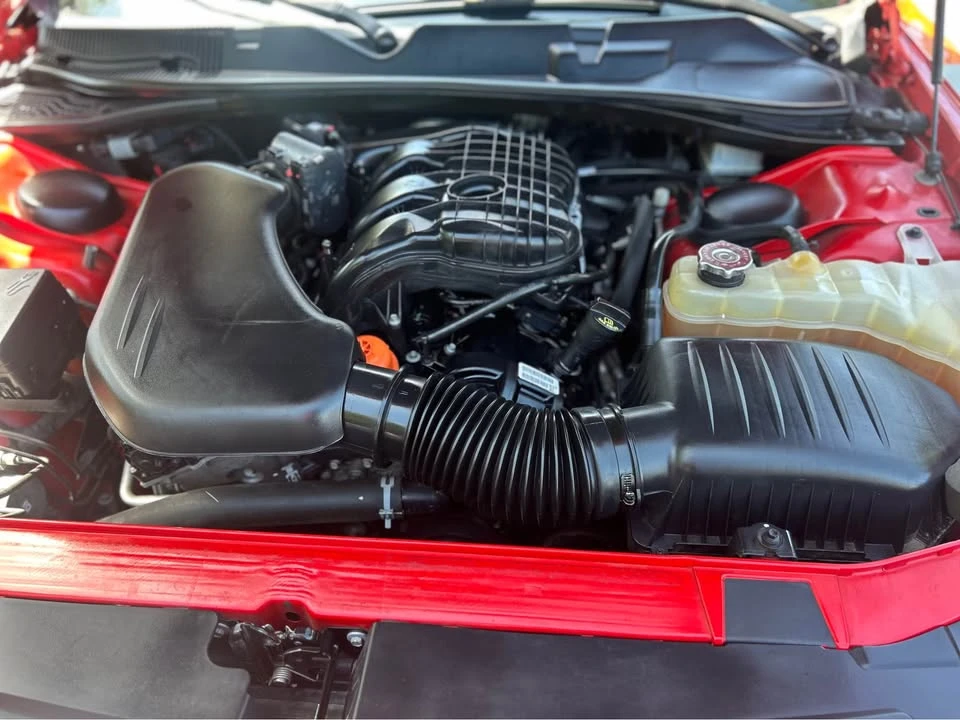 2018 Dodge Challenger 3rd Gen - Image 15 of 17