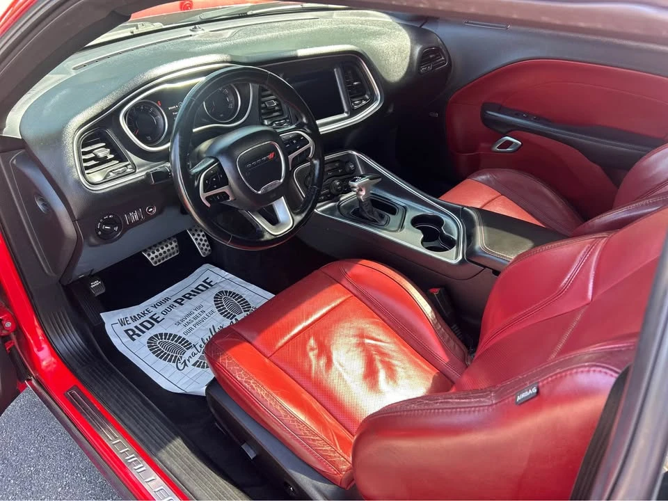 2018 Dodge Challenger 3rd Gen - Image 10 of 17