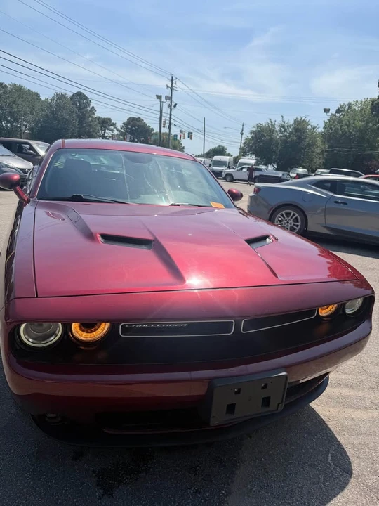 2018 Dodge Challenger 3rd Gen - Image 2 of 15