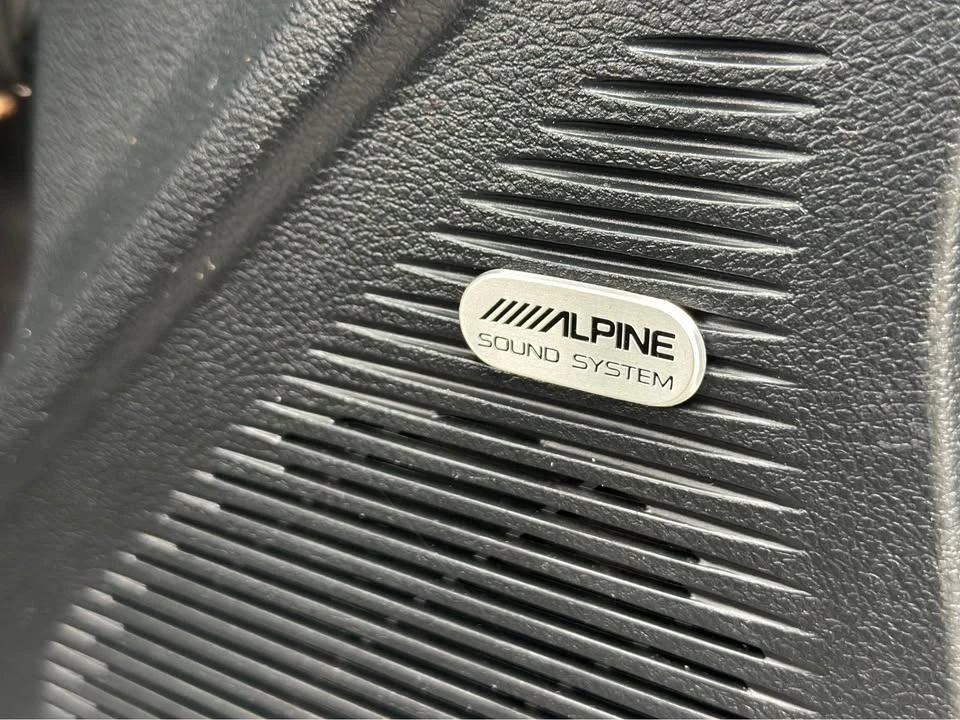 2018 Dodge Challenger 3rd Gen - Image 16 of 19