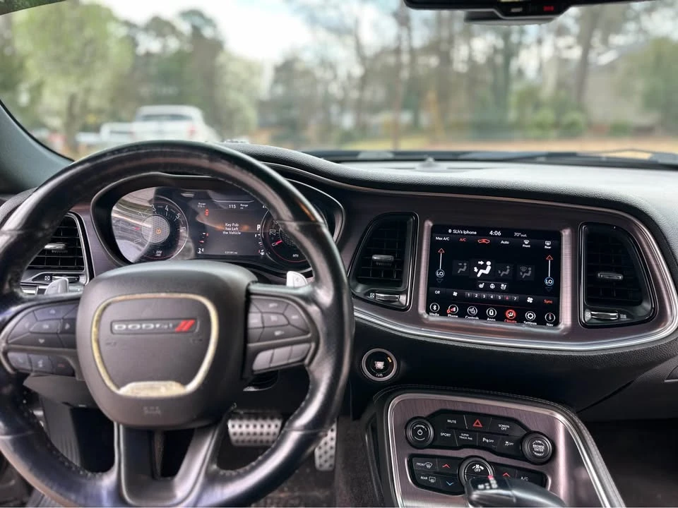 2018 Dodge Challenger 3rd Gen - Image 14 of 19