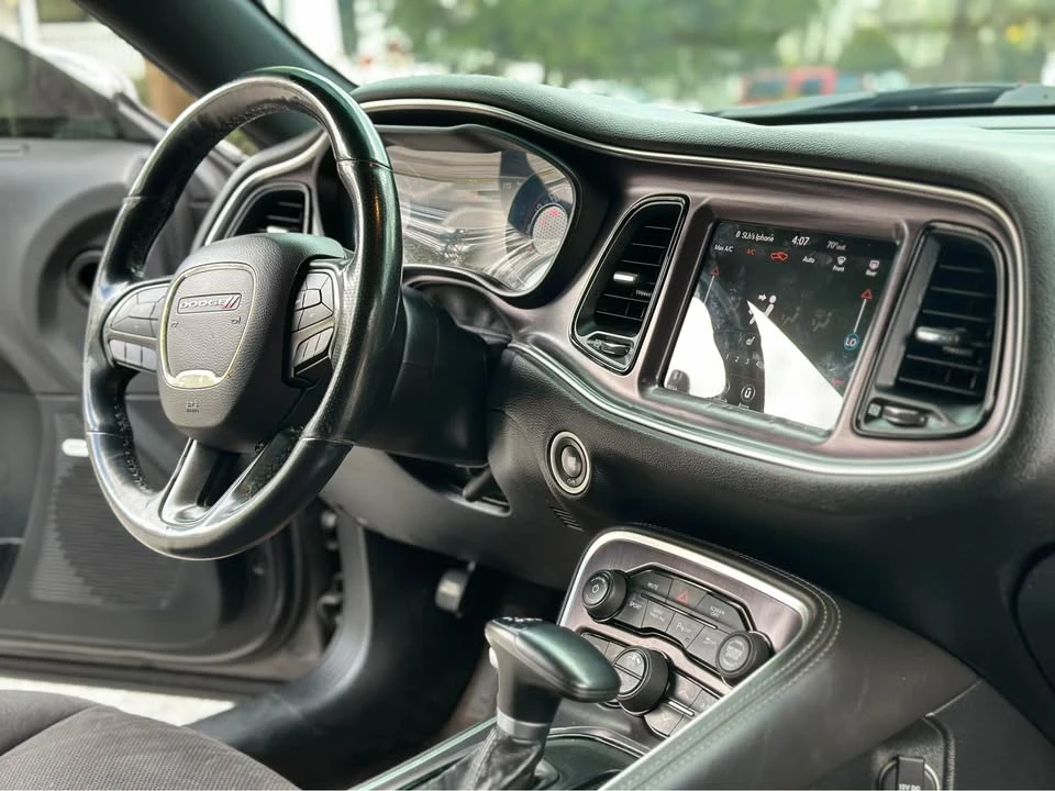 2018 Dodge Challenger 3rd Gen - Image 17 of 19