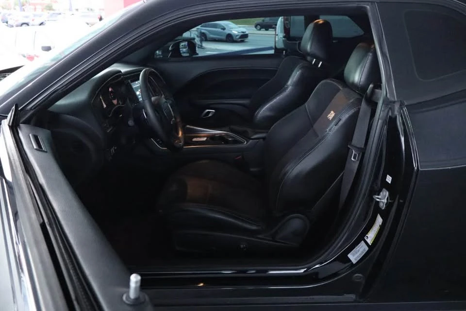 2018 Dodge Challenger SRT8 & 392 3rd Gen - Image 4 of 6