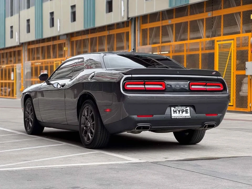 2018 Dodge Challenger 3rd Gen - Image 9 of 11
