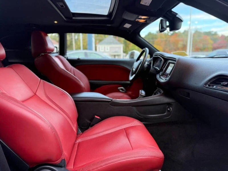 2018 Dodge Challenger 3rd Gen - Image 11 of 20