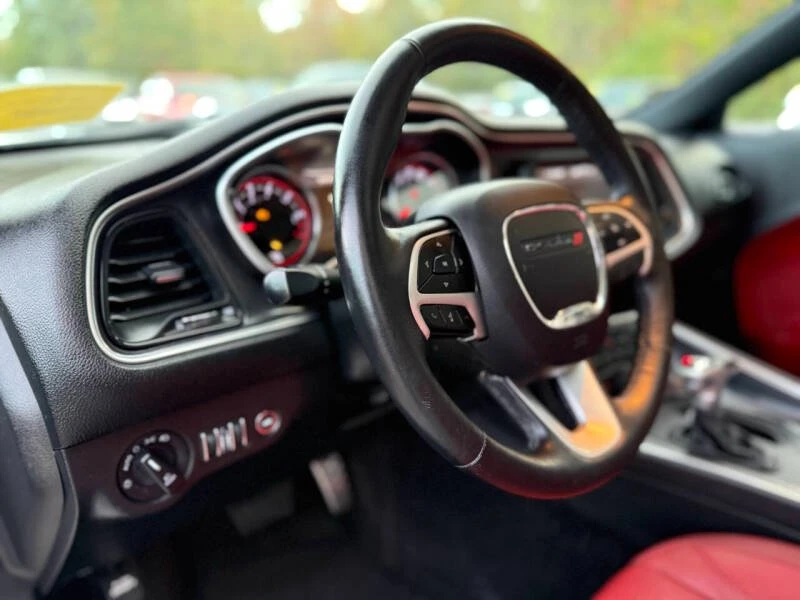2018 Dodge Challenger 3rd Gen - Image 17 of 20