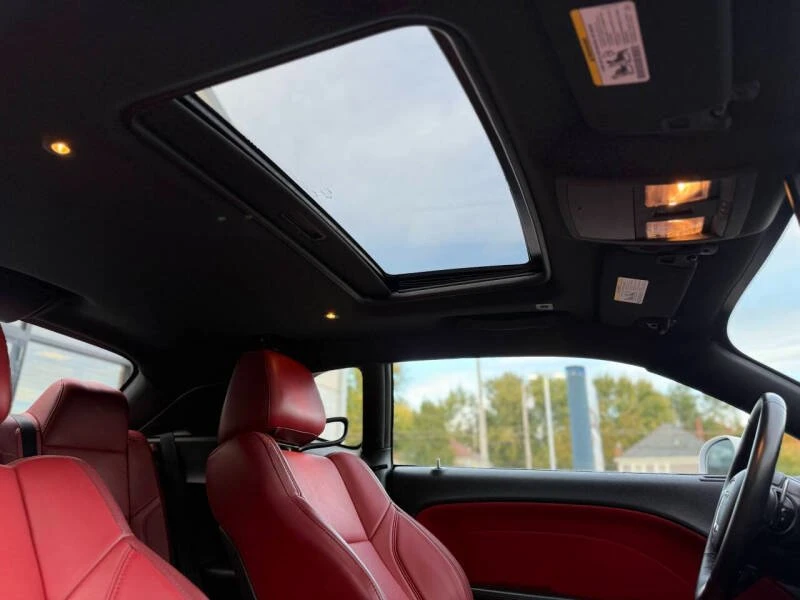 2018 Dodge Challenger 3rd Gen - Image 14 of 20