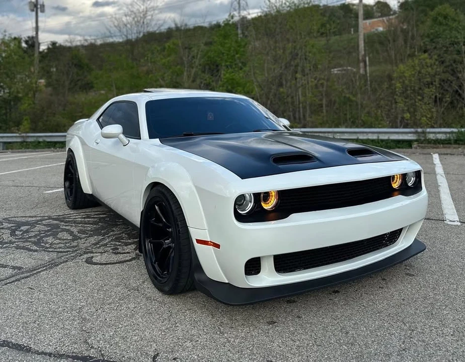 2018 Dodge Challenger 3rd Gen - Image 2 of 20
