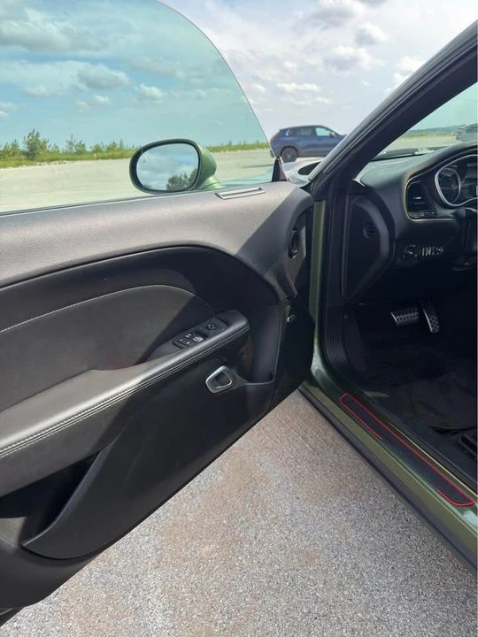 2018 Dodge Challenger 3rd Gen - Image 10 of 14