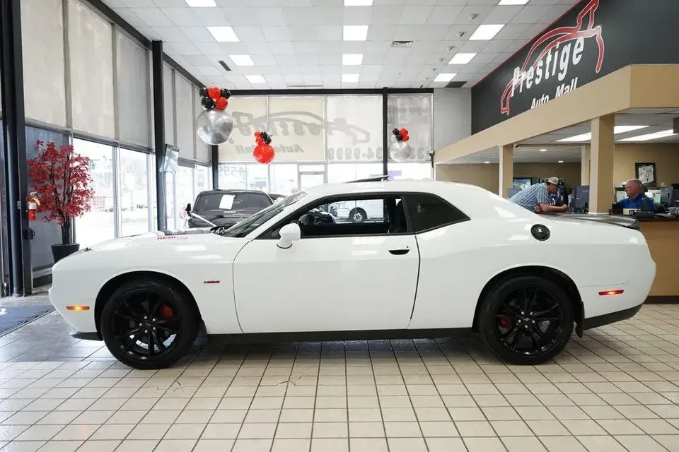 2018 Dodge Challenger 3rd Gen - Image 4 of 20
