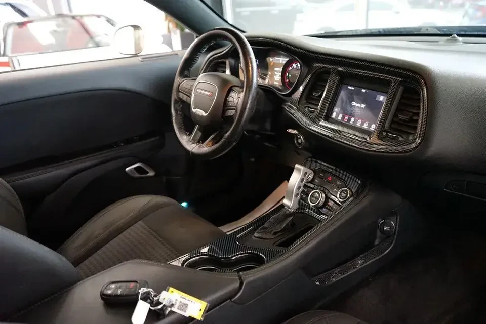 2018 Dodge Challenger 3rd Gen - Image 9 of 20