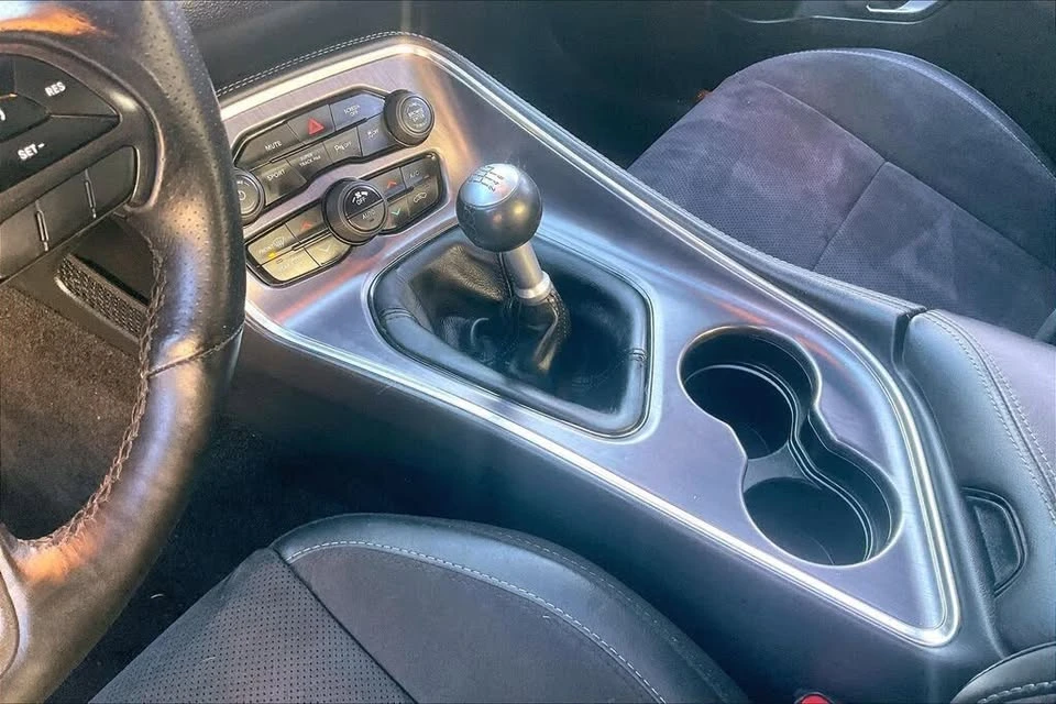 2018 Dodge Challenger 3rd Gen - Image 12 of 19