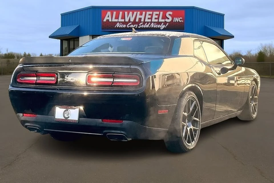 2018 Dodge Challenger 3rd Gen - Image 10 of 19