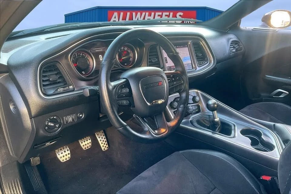 2018 Dodge Challenger 3rd Gen - Image 11 of 19