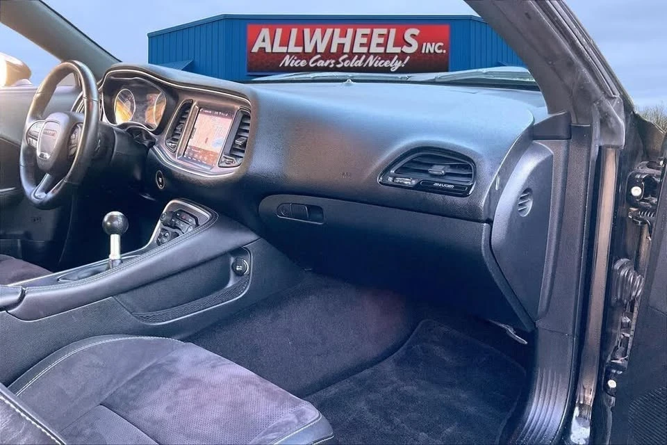 2018 Dodge Challenger 3rd Gen - Image 14 of 19