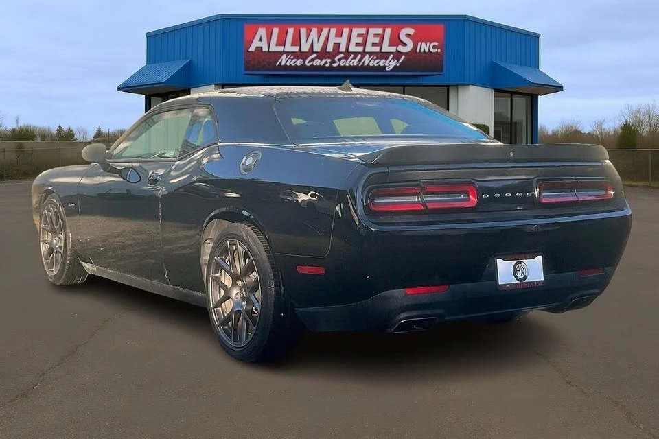 2018 Dodge Challenger 3rd Gen - Image 2 of 19