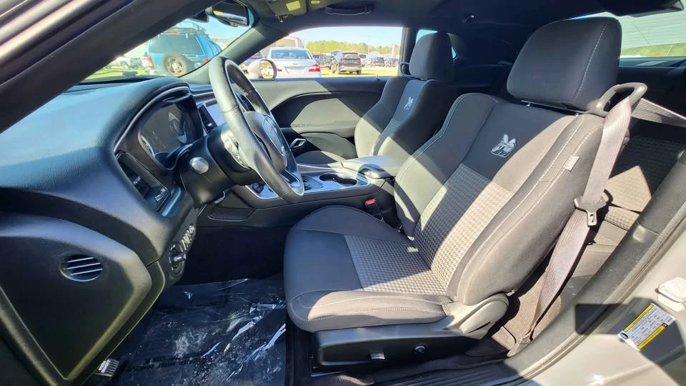 2018 Dodge Challenger SRT8 & 392 3rd Gen - Image 8 of 10