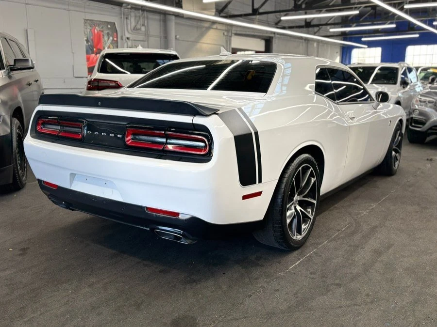 2018 Dodge Challenger SRT8 & 392 3rd Gen - Image 4 of 20