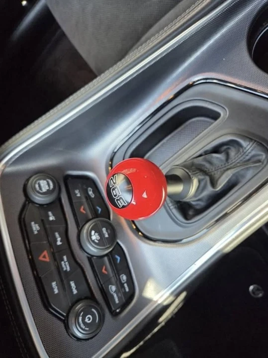 2018 Dodge Challenger SRT8 & 392 3rd Gen - Image 9 of 15