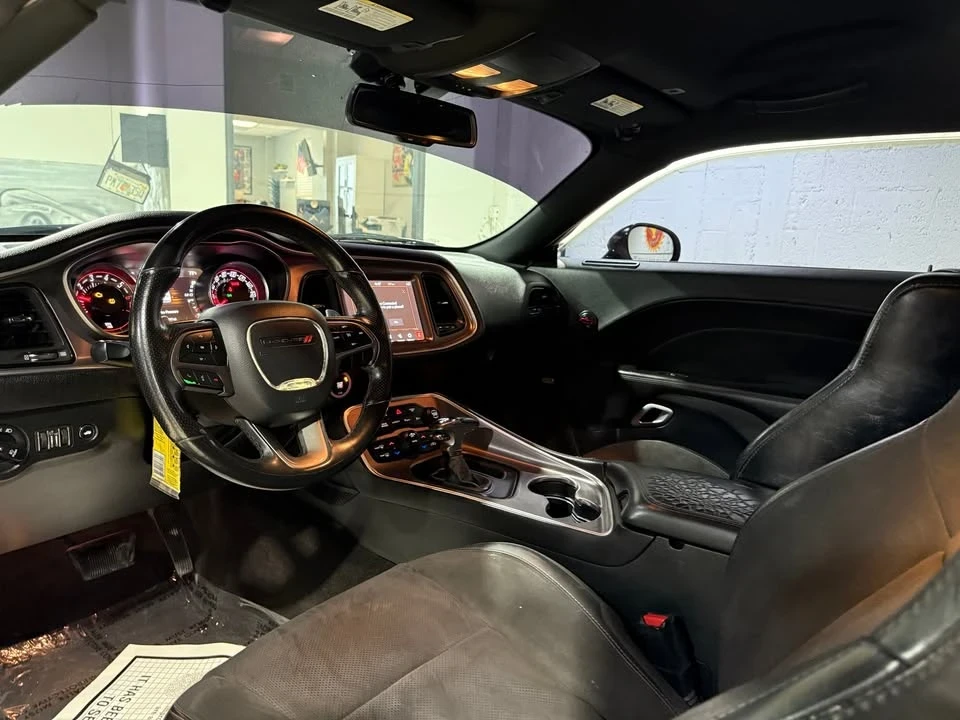 2018 Dodge Challenger 3rd Gen - Image 9 of 12