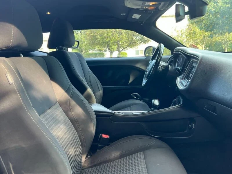 2018 Dodge Challenger 3rd Gen - Image 10 of 20