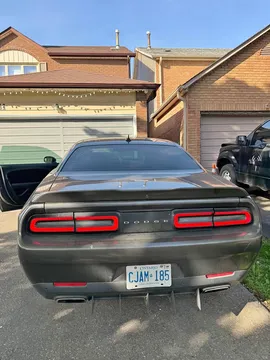 2018 Dodge Challenger SXT Plus
