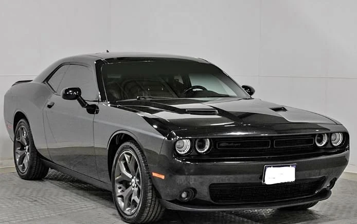 2018 Dodge Challenger 3rd Gen - Image 2 of 10