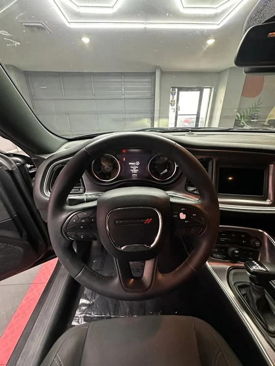 2018 Dodge Challenger 3rd Gen - Image 10 of 20