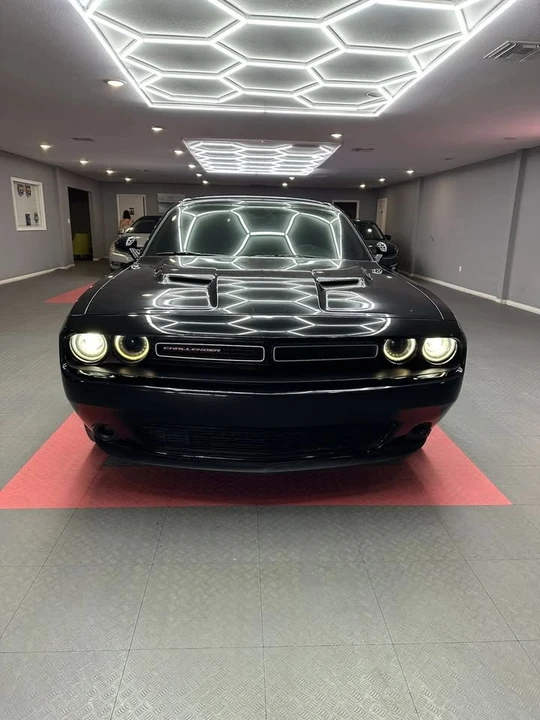 2018 Dodge Challenger 3rd Gen - Image 8 of 20