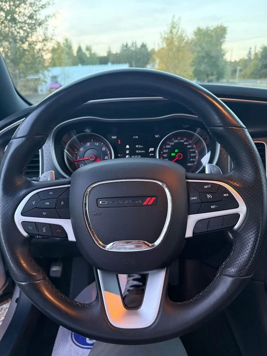 2018 Dodge Charger 7th Gen - Image 9 of 12