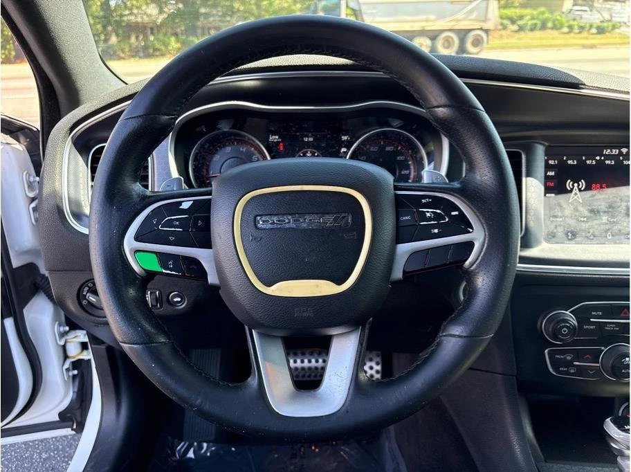 2018 Dodge Charger 7th Gen - Image 12 of 20
