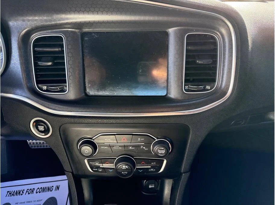 2018 Dodge Charger 7th Gen - Image 13 of 18