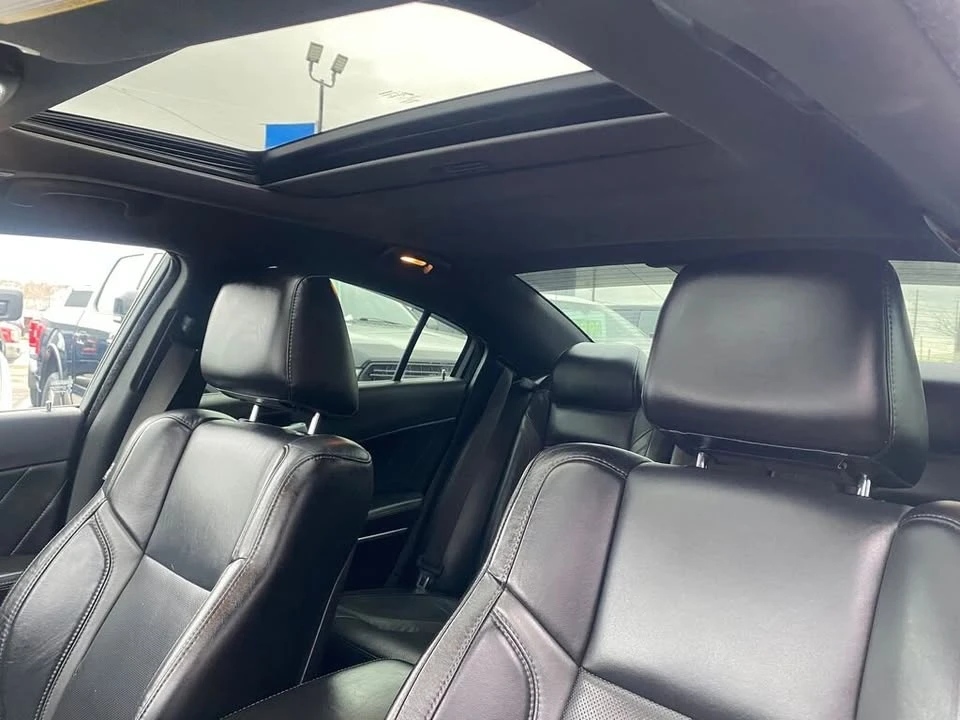 2018 Dodge Charger 7th Gen - Image 8 of 9