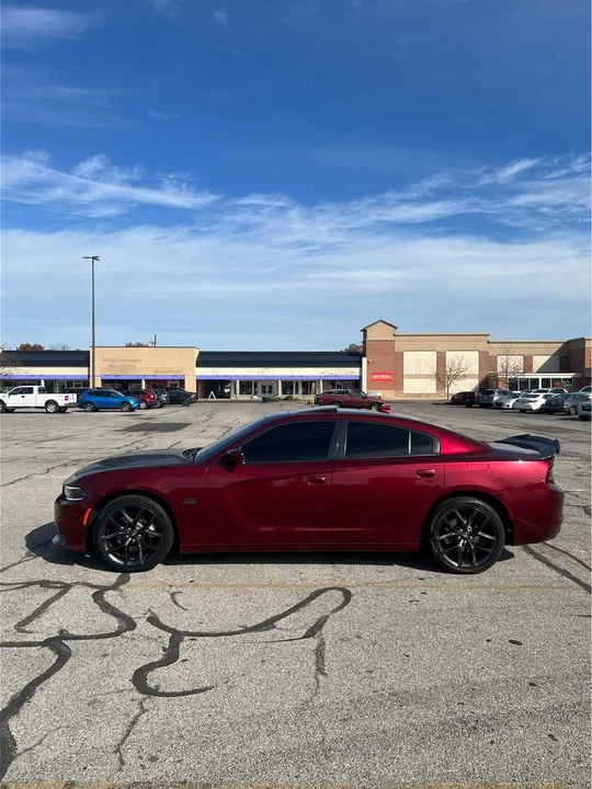 2018 Dodge Charger 7th Gen - Image 7 of 12