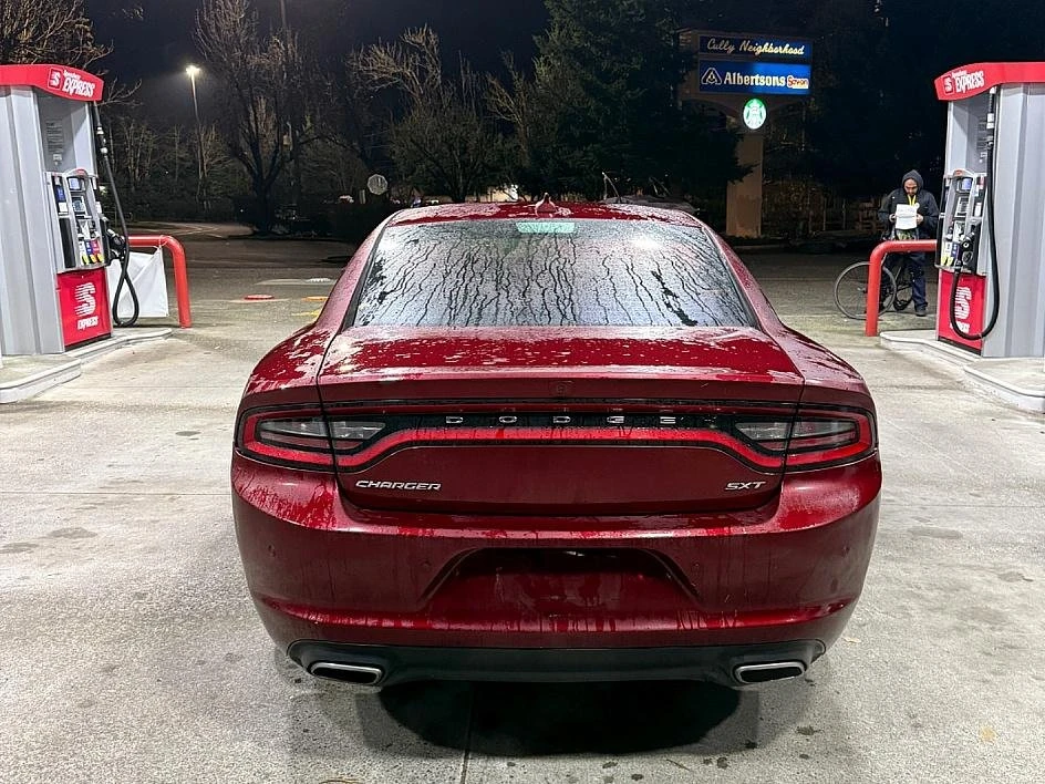 2018 Dodge Charger 7th Gen - Image 5 of 11