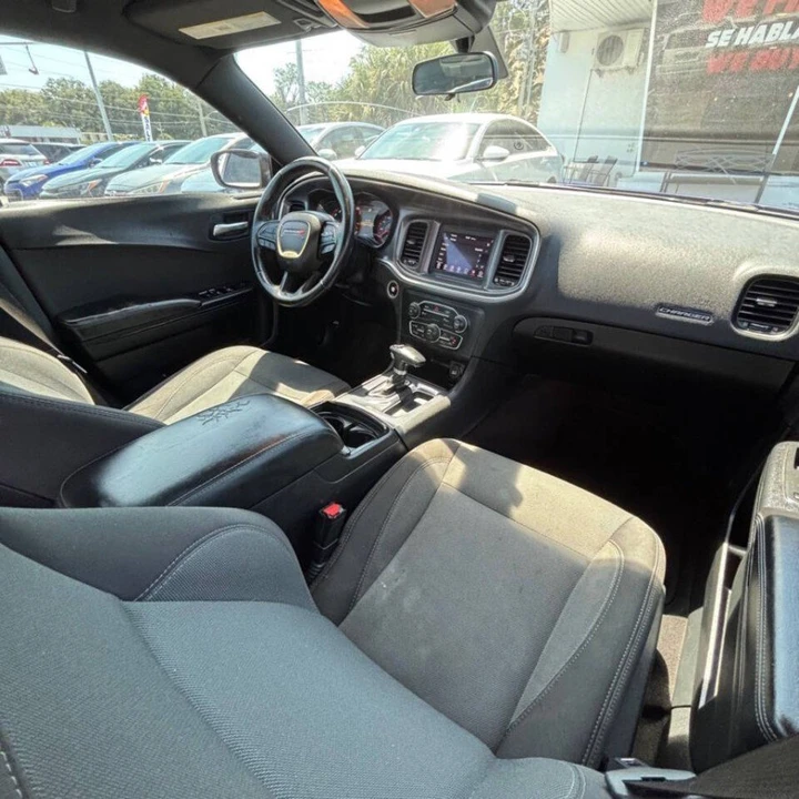 2018 Dodge Charger 7th Gen - Image 17 of 18